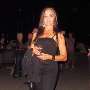 Meet your Posher, Rose